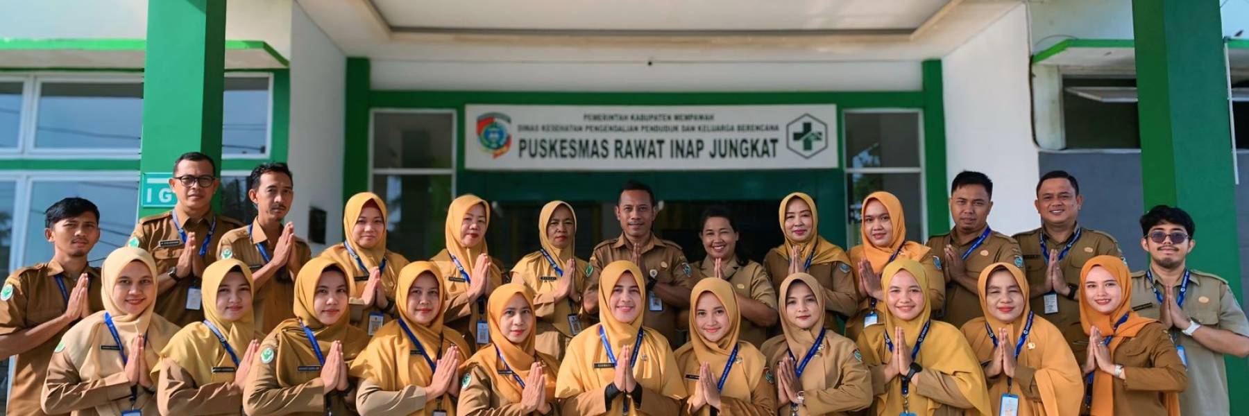 Staff puskesmas rawat inap jungkat